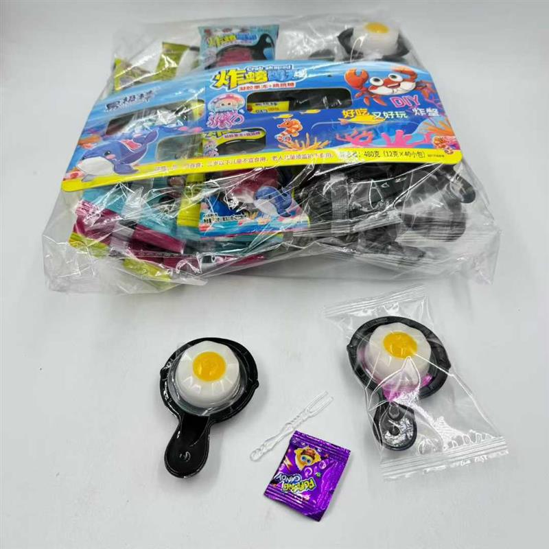 Jelly egg with poping candy